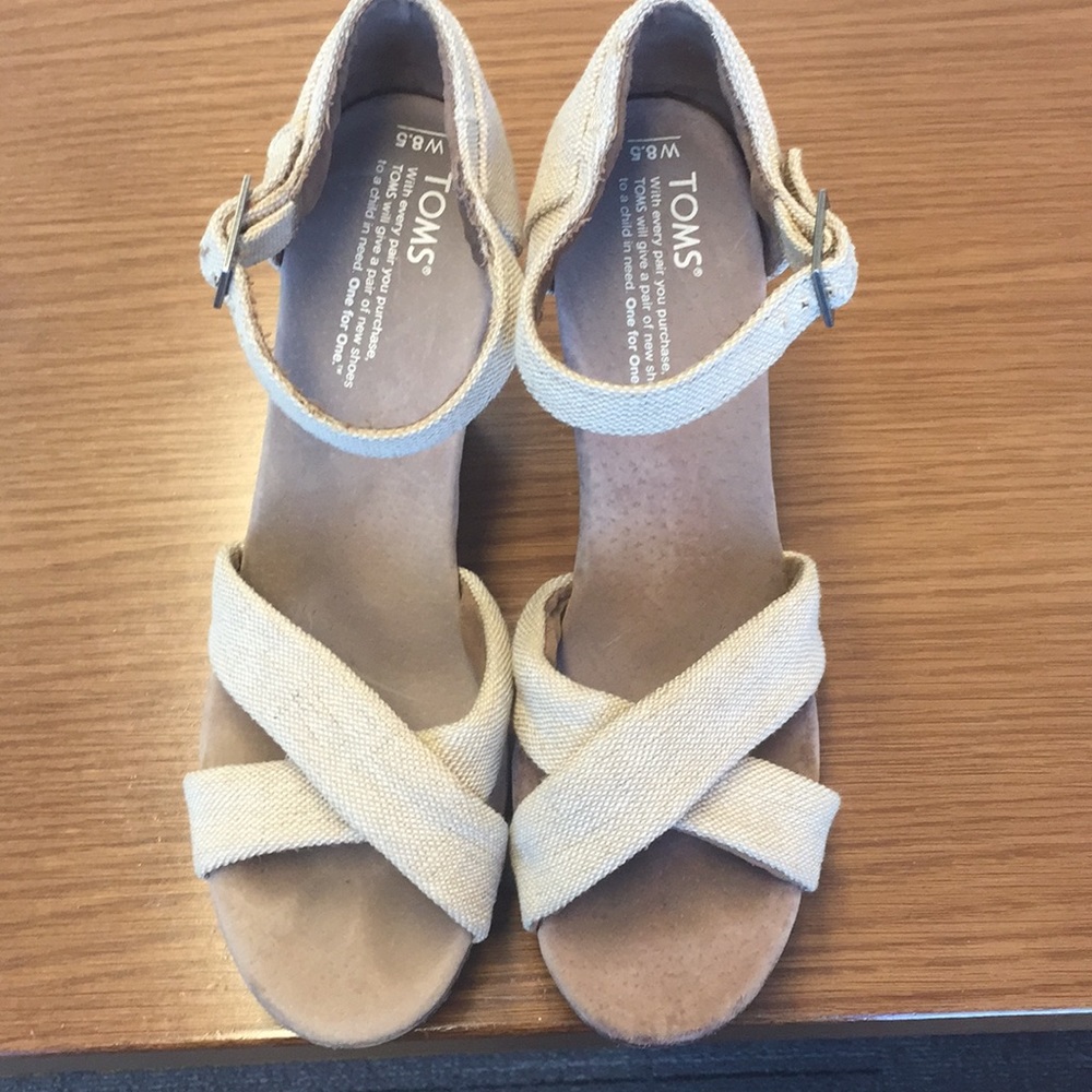Tom’s Wedge Sandals